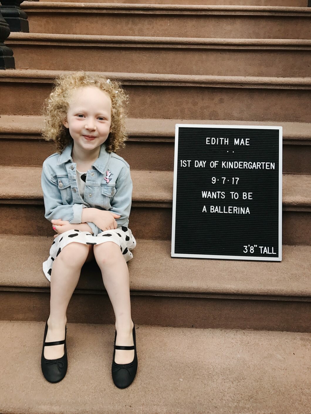 back to school photo | first day of school | letterboard ideas 